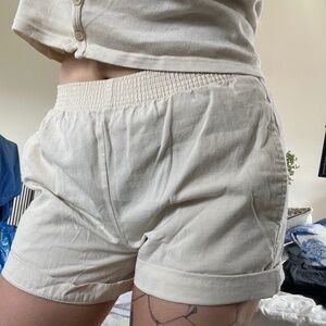 Wilfred Free Cotton Off White Shorts